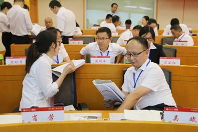 湖南望城縣雷鋒汽車運輸有限公司,長沙城市交通,校車運營,安保服務,新能源科技