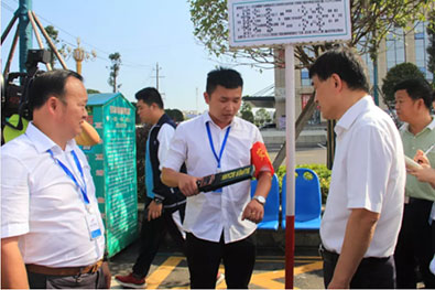 湖南望城縣雷鋒汽車運輸有限公司,長沙城市交通,校車運營,安保服務,新能源科技