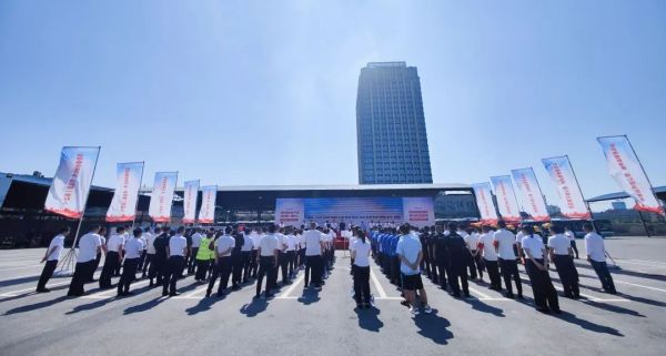 湖南駿達集團有限公司,長沙城市交通,校車運營,安保服務,新能源科技