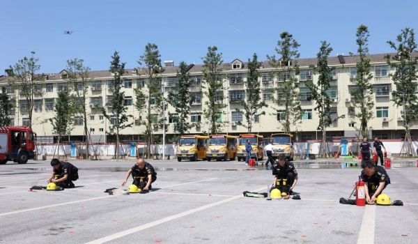 湖南駿達集團有限公司,長沙城市交通,校車運營,安保服務,新能源科技