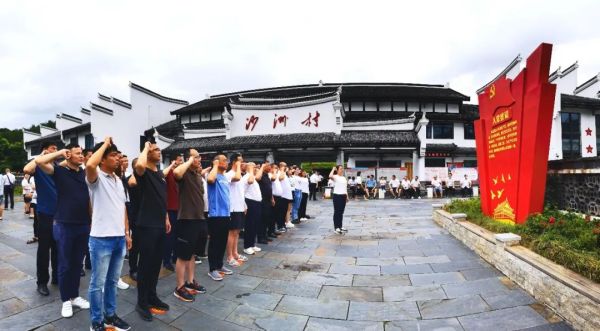 湖南駿達集團有限公司,長沙城市交通,校車運營,安保服務,新能源科技