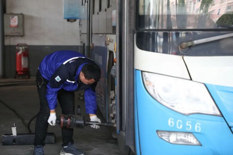 湖南駿達集團有限公司,長沙城市交通,校車運營,安保服務,新能源科技