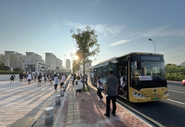 湖南駿達集團有限公司,長沙城市交通,校車運營,安保服務,新能源科技